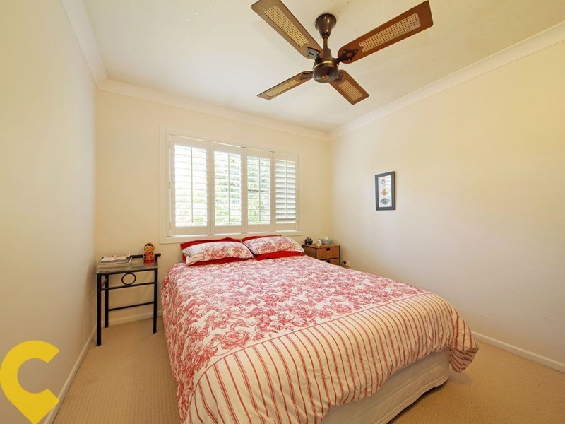 37 Blackwood Road, Deagon QLD 4017