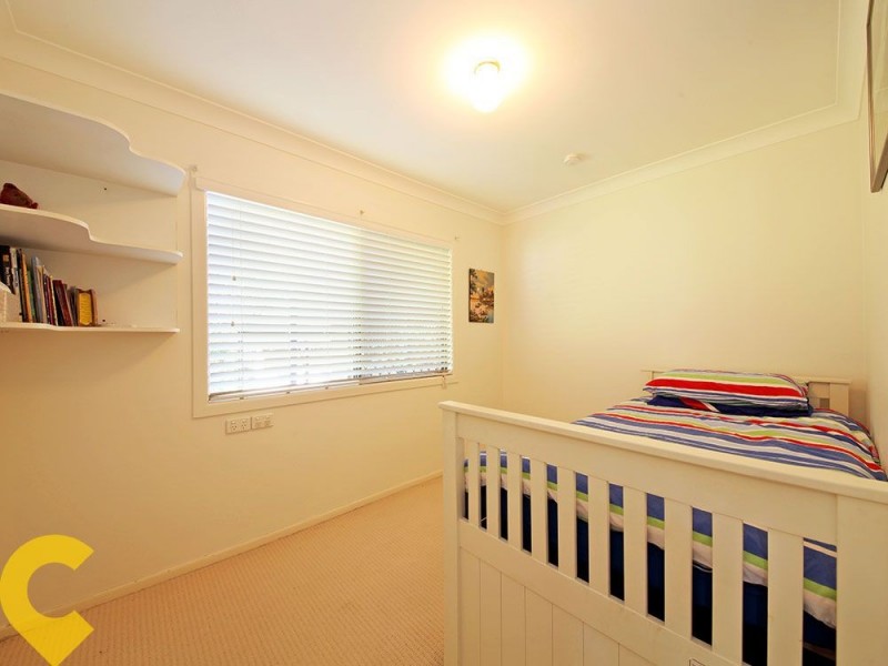 37 Blackwood Road, Deagon QLD 4017