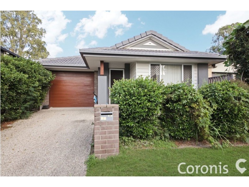 27 Blue Mountains Crescent, Fitzgibbon QLD 4018
