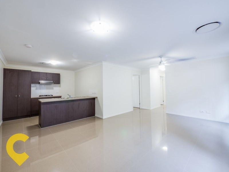 27 Blue Mountains Crescent, Fitzgibbon QLD 4018