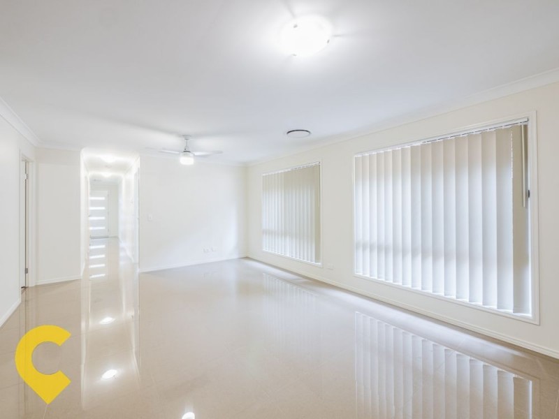 27 Blue Mountains Crescent, Fitzgibbon QLD 4018