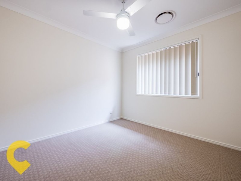 27 Blue Mountains Crescent, Fitzgibbon QLD 4018