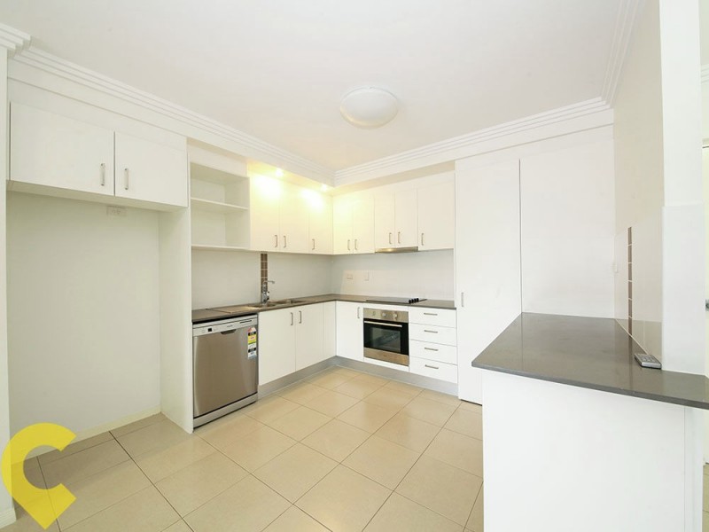 2/14 Battersby Street, Zillmere QLD 4034