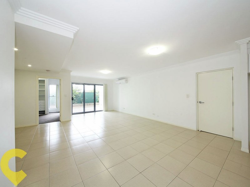 2/14 Battersby Street, Zillmere QLD 4034