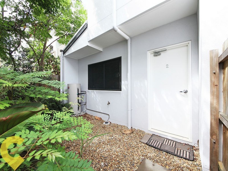 2/14 Battersby Street, Zillmere QLD 4034