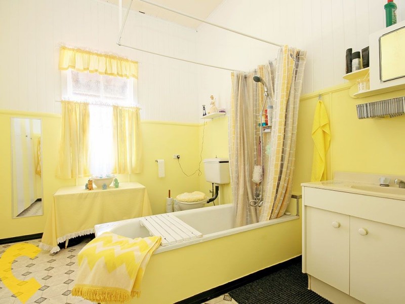 10 Fulham Street, Sandgate QLD 4017