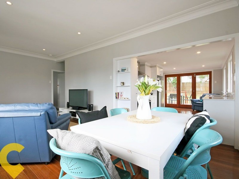 208 Hamilton Road, Wavell Heights QLD 4012