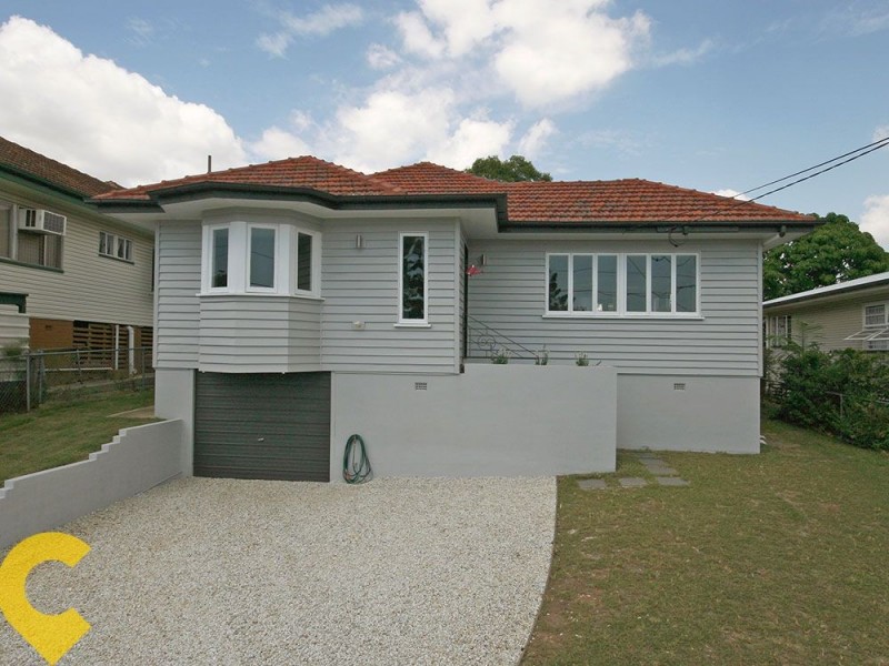 208 Hamilton Road, Wavell Heights QLD 4012