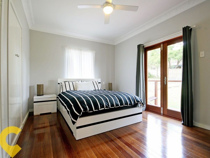 208 Hamilton Road, Wavell Heights QLD 4012