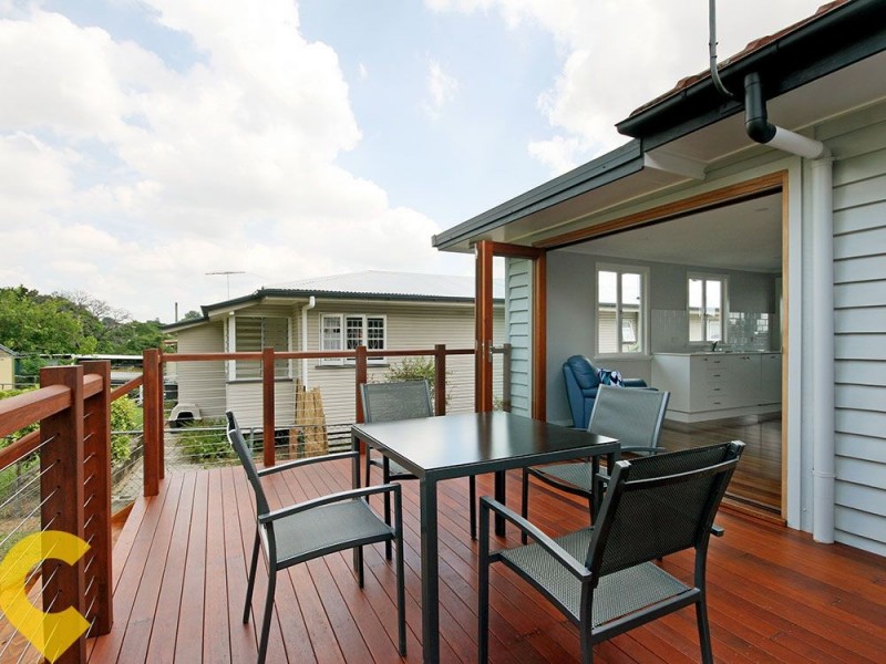 208 Hamilton Road, Wavell Heights QLD 4012