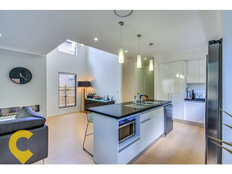 9A Heston Street, Stafford Heights QLD 4053