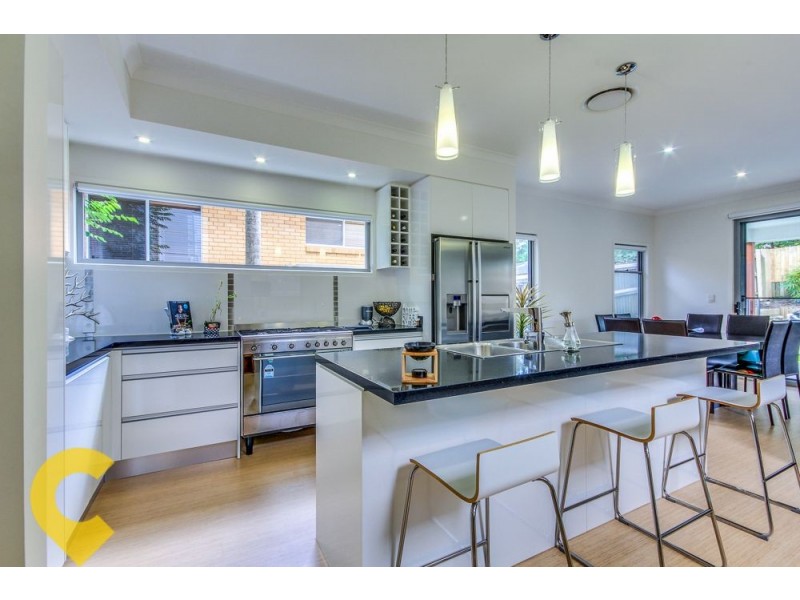 9A Heston Street, Stafford Heights QLD 4053