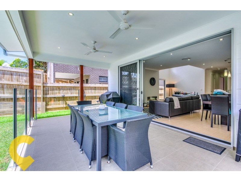 9A Heston Street, Stafford Heights QLD 4053