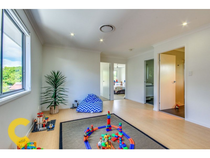 9A Heston Street, Stafford Heights QLD 4053