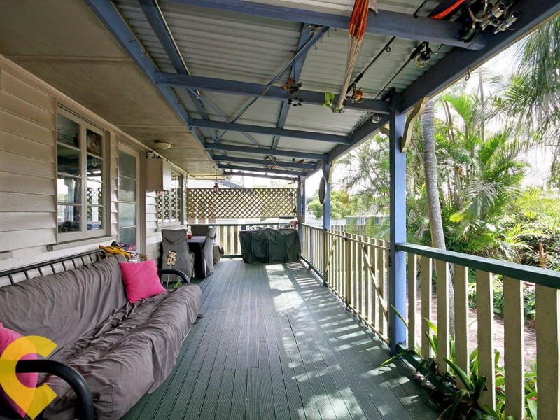 220 Hamilton Road, Wavell Heights QLD 4012