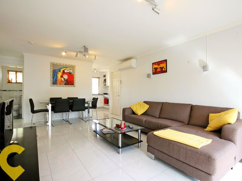1/66 Rue Montaigne, Petrie QLD 4502