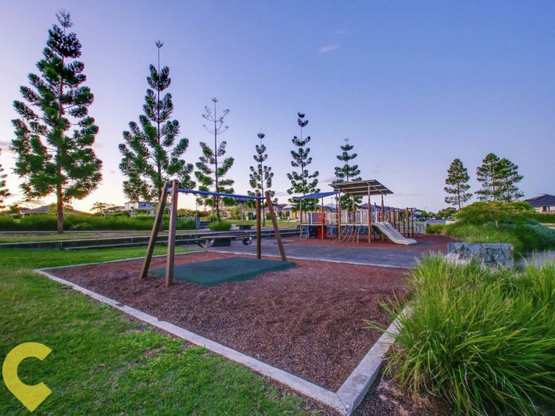 53 Parkway Crescent, Murrumba Downs QLD 4503