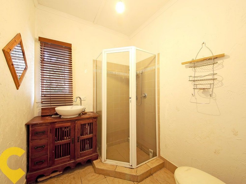 19 Eleventh Avenue, Brighton QLD 4017