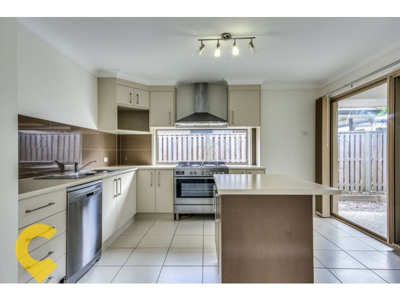 22 Hinchinbrook Avenue, Fitzgibbon QLD 4018