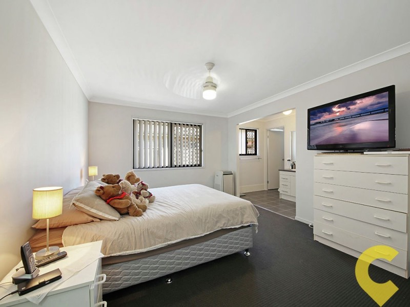 6 Ravenbourne Street, Fitzgibbon QLD 4018