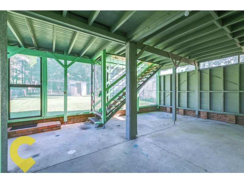 42 Raymond Street, Shorncliffe QLD 4017