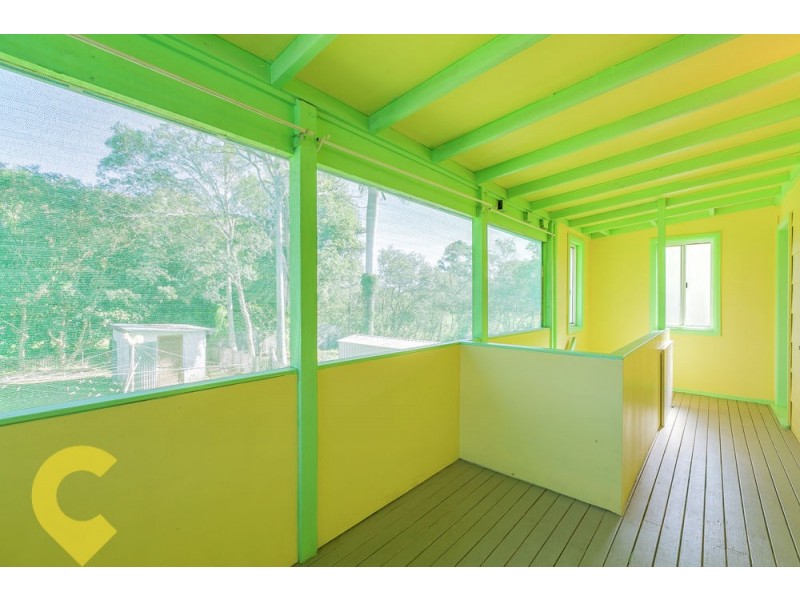 42 Raymond Street, Shorncliffe QLD 4017