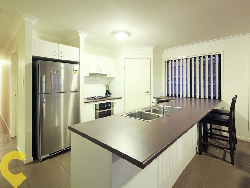 26 Duporth Crescent, Dakabin QLD 4503