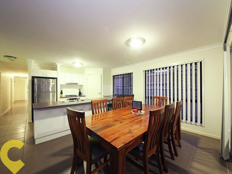 26 Duporth Crescent, Dakabin QLD 4503