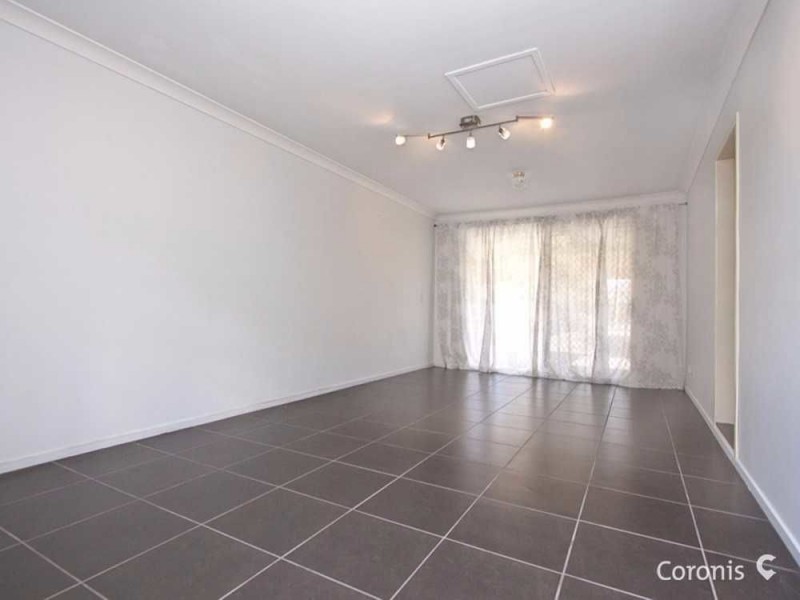 2/5 Orchid Crescent, Fitzgibbon QLD 4018