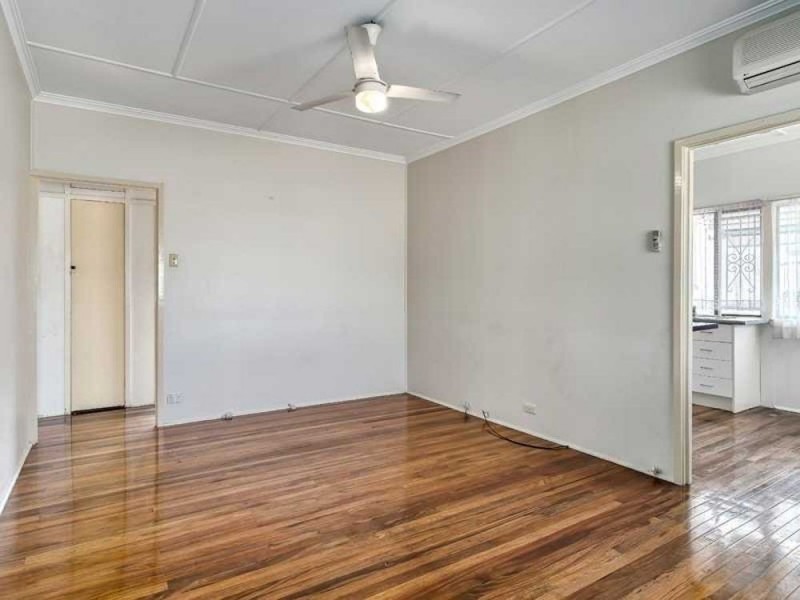 345 Rode Road, Wavell Heights QLD 4012