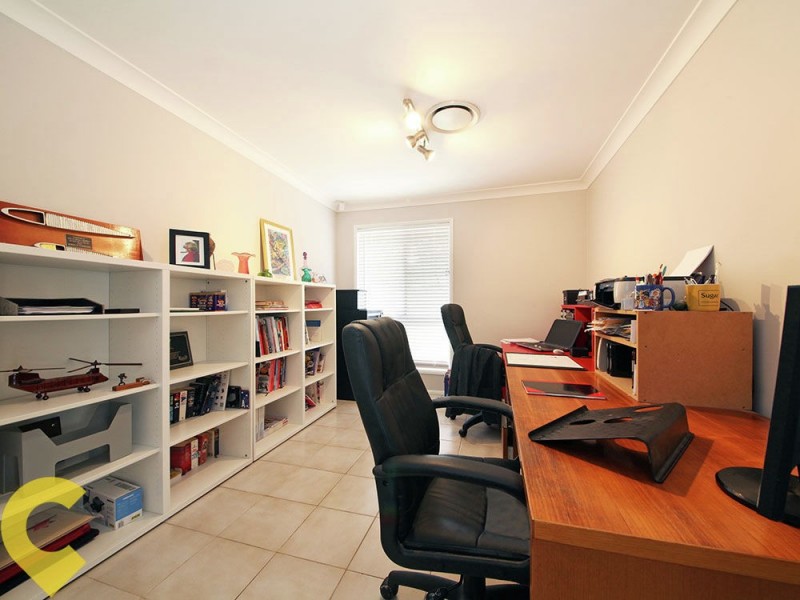 2 Kestrel Court, Warner QLD 4500