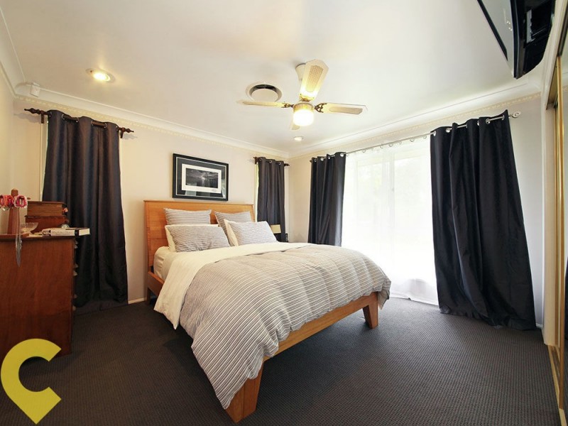 2 Kestrel Court, Warner QLD 4500