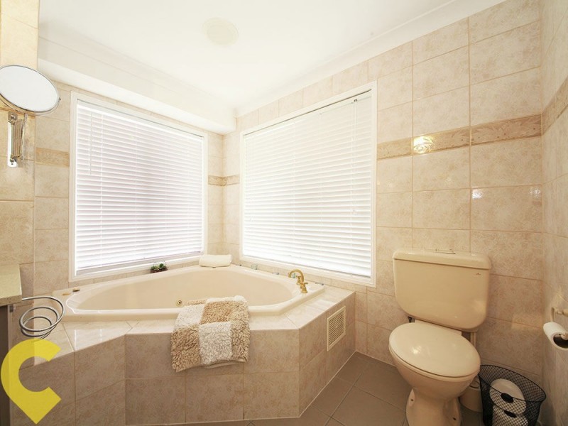 2 Kestrel Court, Warner QLD 4500