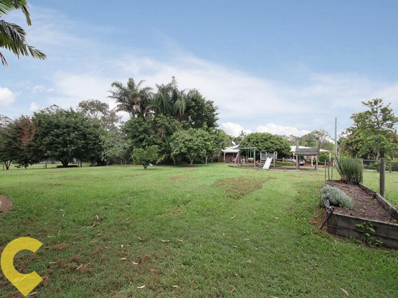 2 Kestrel Court, Warner QLD 4500