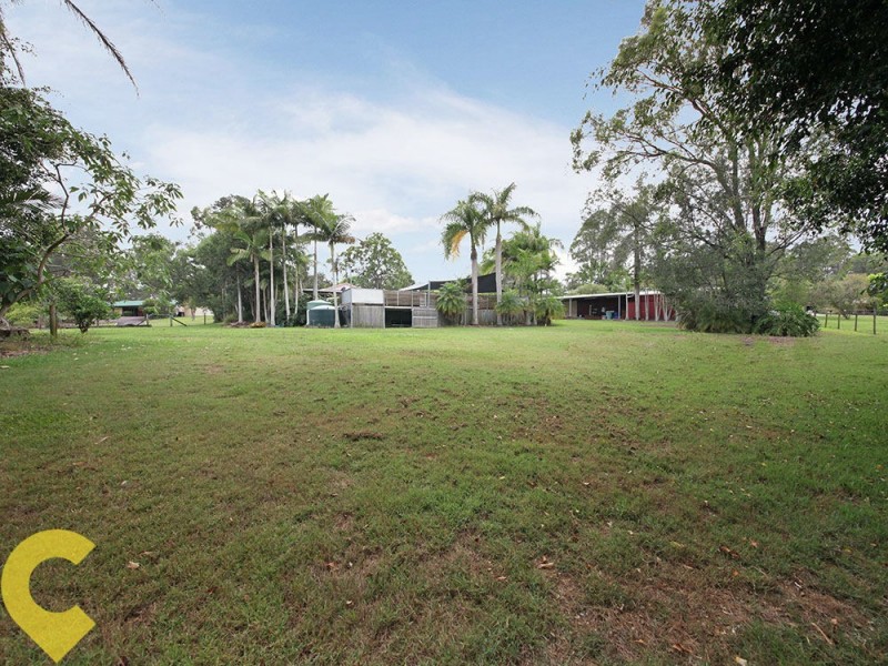 2 Kestrel Court, Warner QLD 4500