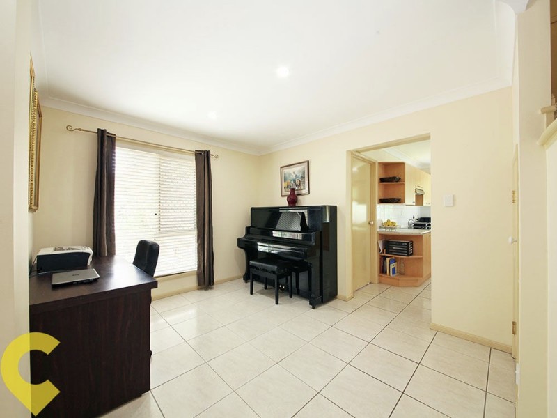 90 Barbour Road, Bracken Ridge QLD 4017