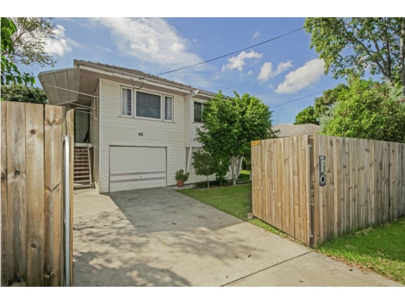 88 Braun Street, Deagon QLD 4017