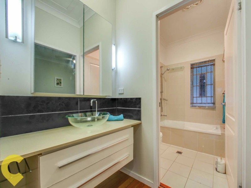 67 Southerden Street, Sandgate QLD 4017