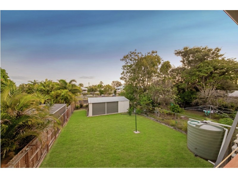 28 Kate Street, Shorncliffe QLD 4017