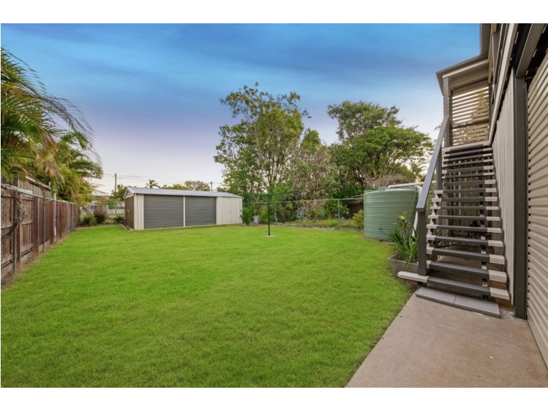 28 Kate Street, Shorncliffe QLD 4017