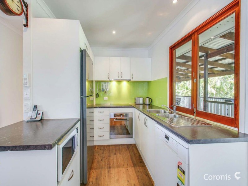 39 Leitchs Road, Albany Creek QLD 4035