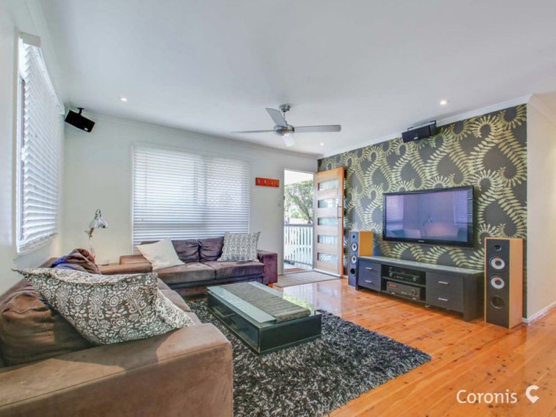 39 Leitchs Road, Albany Creek QLD 4035