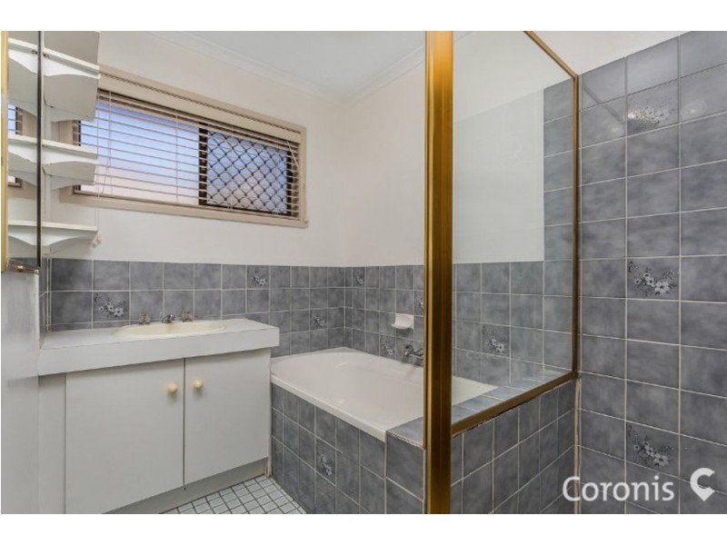 18 Banksia Street, Strathpine QLD 4500