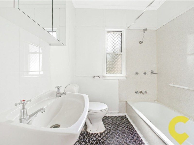 18 Oliphant Street, Murarrie QLD 4172