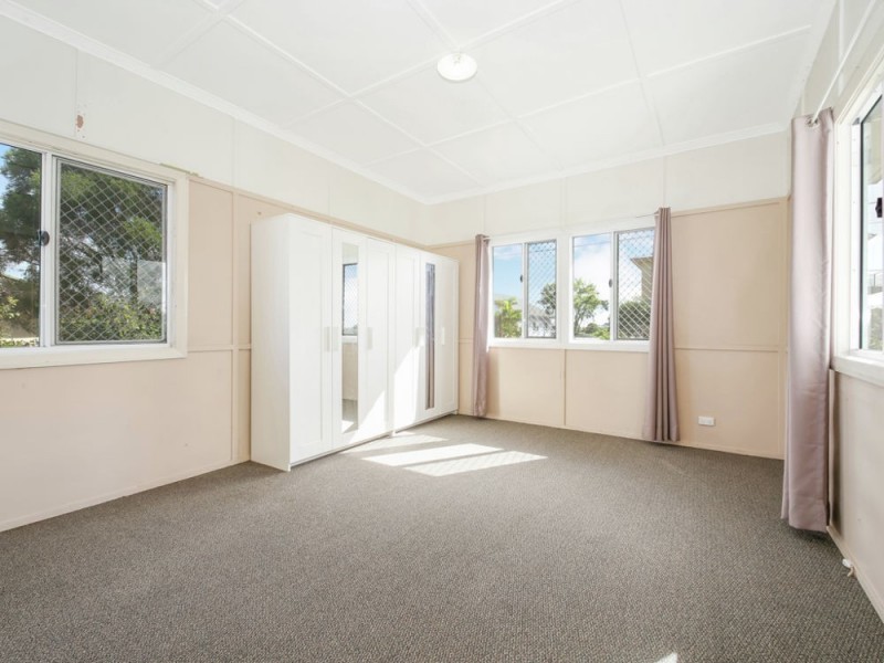 28 Winnam Street, Stafford QLD 4053