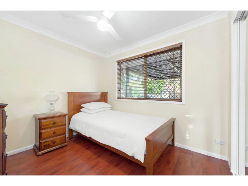 2 Oakblue Crescent, Kallangur QLD 4503