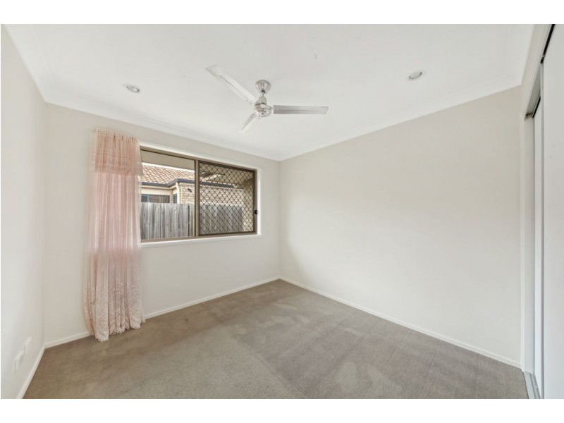 14 Hollywood Avenue, Bellmere QLD 4510