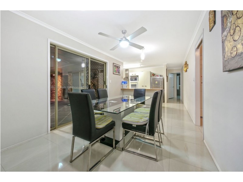 8 Whitby Street, Bracken Ridge QLD 4017