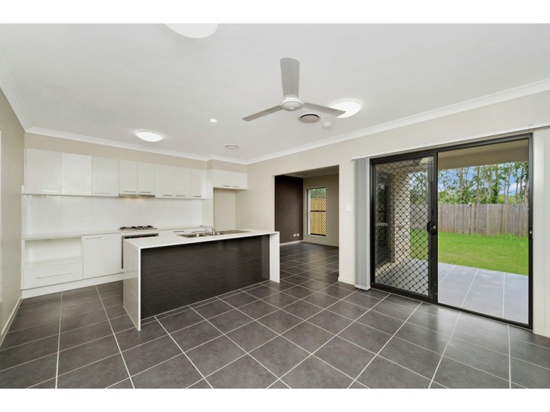 21 Tasman  Boulevard, Fitzgibbon QLD 4018