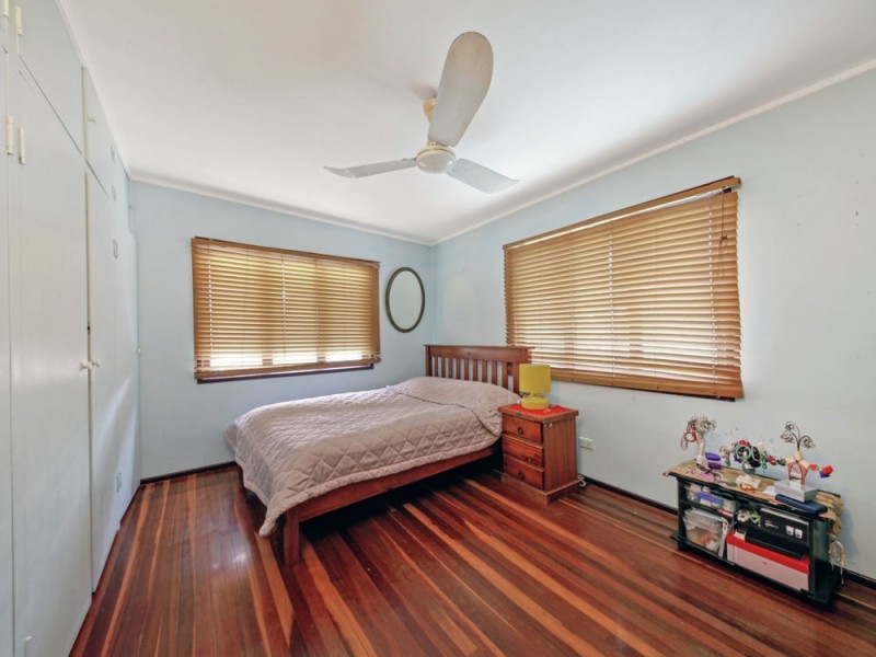 4 Sheaffe Street, Bracken Ridge QLD 4017